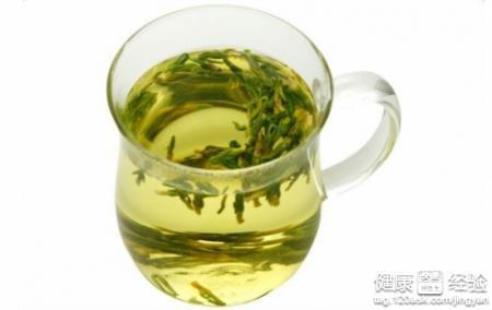 莲子心配什么泡水喝 莲子心泡水喝的禁忌