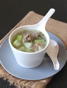 红烧牛肉汤 连汤都不舍得剩下的——红烧牛肉