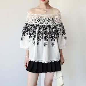 一字领蕾丝衫 一字领精致蕾丝衫  