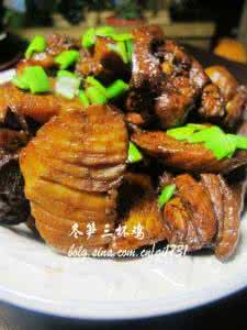 三杯鸡的正宗做法 三杯鸡的正宗做法 三杯冬笋的做法