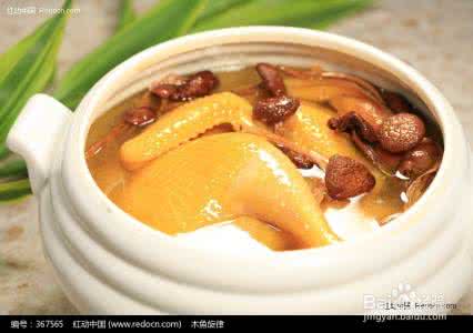 怎样煲鸡汤最有营养 怎样煲鸡汤最有营养 鸡汤要怎样炖才能营养高味道好？