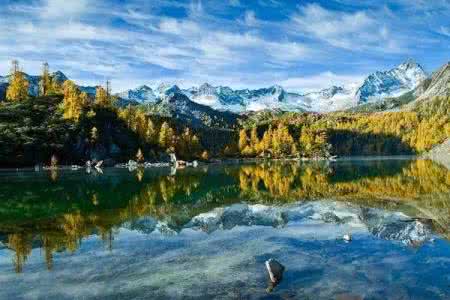 领略美景 只有！%的人领略过的原始地美景