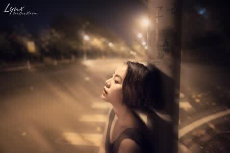 我只想安静地做女配gl 夜,只为自己安静