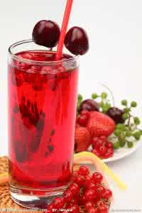 樱桃果汁的做法 樱桃果汁 樱桃果汁的做法,樱桃果汁怎么做好吃,樱桃果汁的家常做法