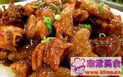 油炸卤鸡爪的做法大全 鸡卤熟以后再炸，非常好吃