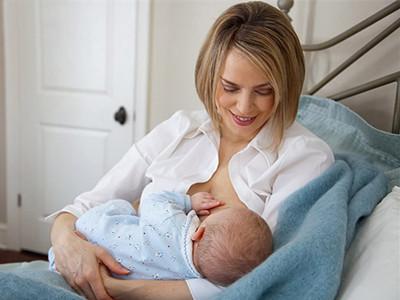 高龄产妇注意事项 高龄产妇注意事项 高龄产妇坐月子要注意什么？