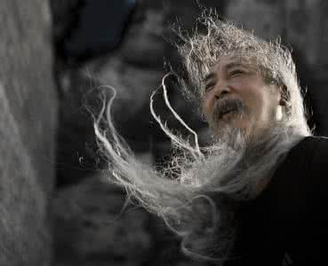 你发如雪凄美了离别 你发如雪，疲倦了谁