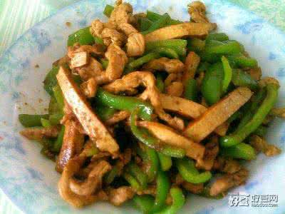 青椒孜然炒牛肉的做法 【孜然青椒炒肉的做法】孜然青椒炒肉怎么做