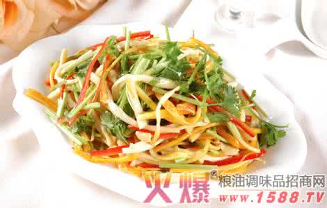 凉拌金针菇怎么做好吃 凉拌金针菇 教你如何做好吃的凉拌金针菇