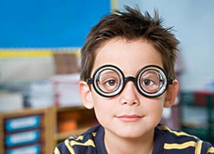 眼睛为什么会近视作文 眼睛为什么会近视