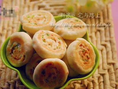 香葱苏打饼干的做法 香葱烟肉小饼的做法