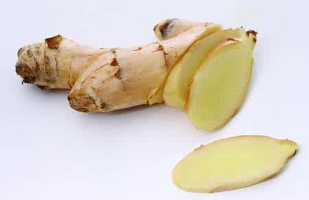 生姜片敷脸好处和坏处 生姜片可以去痘印吗