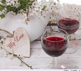 排出致癌物二十克 晚饭喝红酒，大量排出致癌物。可惜没几个人知道！