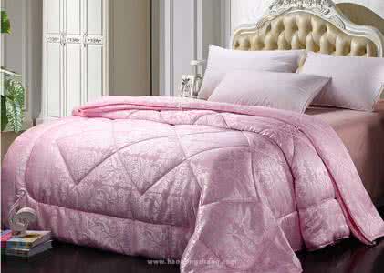 桑蚕丝被价格 桑蚕丝被价格 桑蚕丝被价格多少