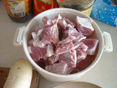 如何彻底去除羊肉膻味 如何去除羊肉膻味