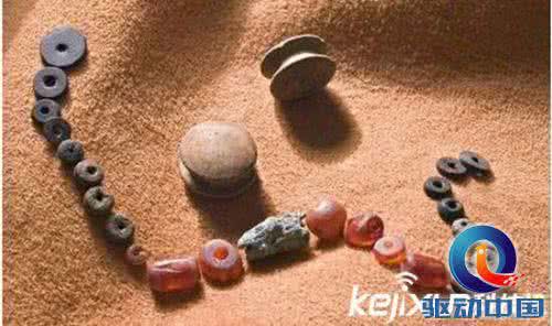 7.0考古修复的遗物 考古发现4000年女子遗物 据说能改变青铜时代历史