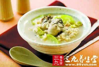 菠菜食谱 冬季养生保暖 试试8款菠菜食谱