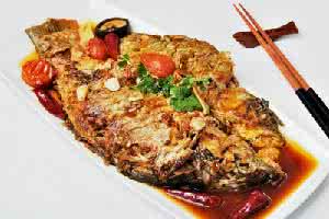 势不可挡柴鸡蛋鲤鱼乡 爆煎鲤鱼