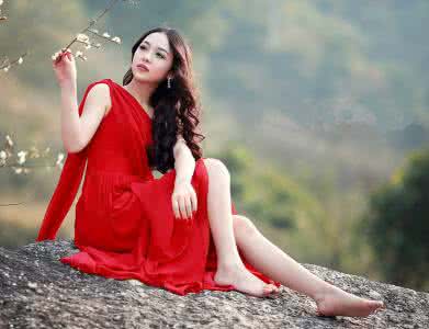 女人柔软无骨是上品 真正的上品女人