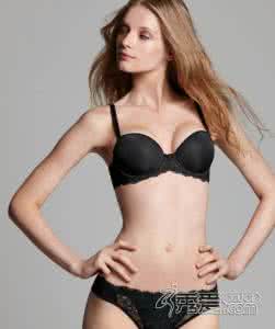 什么丰胸方法最有效 丰胸最快最有效的方法 怎样健康有效丰胸 学会这几招轻松变女神