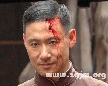 梦见脸上流血 梦见脸上流血 梦见别人脸上流血