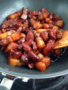 红烧肉怎么做好吃 教你怎么做地道好吃的红烧肉