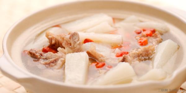 秋冬季养生食谱 冬季养生食谱 冬季养生食谱有哪些  吃什么养生