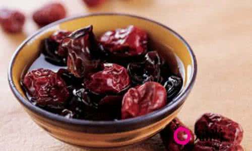 猪肉血管和钩虫对比 黑木耳猪肉汤----治心脏血管淤塞良方