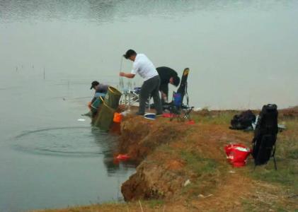 钓鱼脱钩器使用图解 【江湖钓技】浅析钓鱼脱钩的原因?