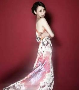 胡歌林晓 “土名媛”林晓放开胡歌让我来!