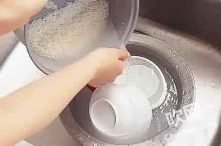 淘米水的妙用 淘米水有4大妙用