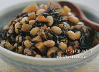 咖喱鸡肉土豆的做法 日式鸡肉五目豆的做法