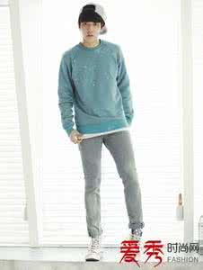 男士夏季服装搭配 男士服装搭配  T恤四季不换搭出简约时尚风