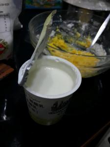 简单的电饭煲酸奶蛋糕 电饭锅版酸奶蛋糕