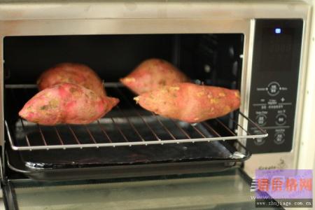 电烤箱烤红薯 电烤箱烤红薯 烤红薯的做法,烤红薯怎么做好吃,烤红薯的家常做法