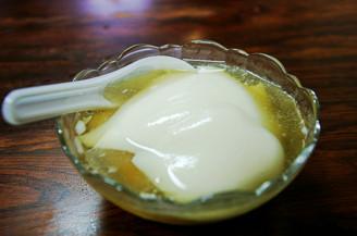 豆腐花 港式甜品豆腐花（顺便附送豆腐做法）