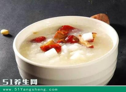营养早餐加盟 营养早餐之 韭菜鸡蛋煎饼 花生红枣燕麦粥
