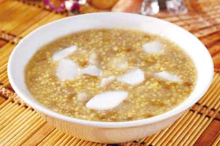吃什么养胃又补胃食谱 冬季养胃吃什么，三款食谱养胃好帮手