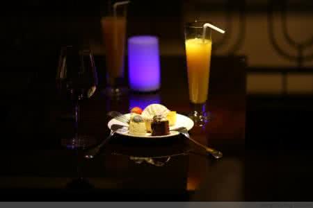 葡萄美酒夜光杯 异性友谊是一杯纯净美酒【精美图文】