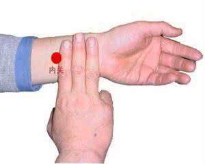 脸骨缩小按摩法 糖尿病的自我按摩法，值得收藏