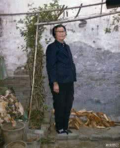 格格王敏彤的晚年生活 王敏彤的晚年生活过得怎么样 王敏彤晚年