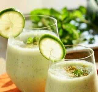 减肥食谱 瘦身百科 入秋必备三款减肥食谱 抗秋燥降火又瘦身