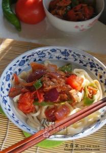 新疆拉条子的做法 美味新疆拉条子做法（必须掌握的四个步骤）
