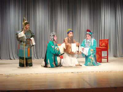 汉字游戏 戏解汉字（六） 【笑谈】