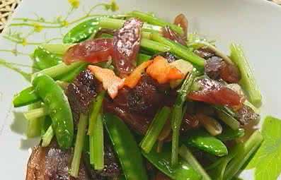 腊肠炒荷兰豆的做法 腊肉荷兰豆的做法 腊肠荷兰豆的做法