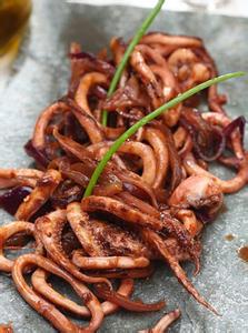 辣是味觉还是痛觉 【天下美食】挑战你味觉的下饭菜 辣炒鱿鱼