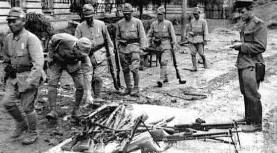 日本和苏联的战争电影 苏联与日本的关东战争：75万日军为何会不堪一击？