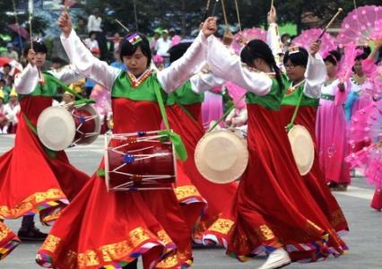 汉族的传统节日是什么 汉族节日 汉族节日 汉族元宵节是怎样过的
