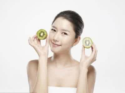 祛斑遗传雀斑 生活小窍门去除雀斑 祛斑小窍门 防治雀斑不是梦!