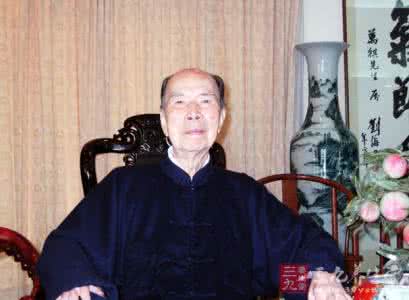 长寿的名人 名人养生 马万祺的养生长寿经